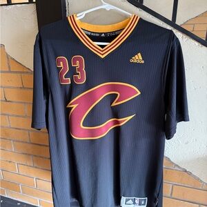 2016 LeBron James Jersey - Cleveland Cavaliers
